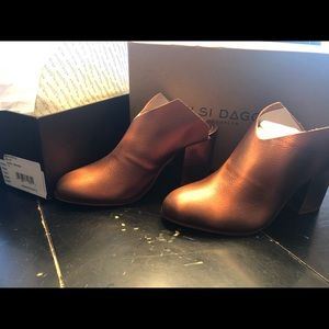 Kelsi Dagger Brooklyn- Burnt Bronze Mules
